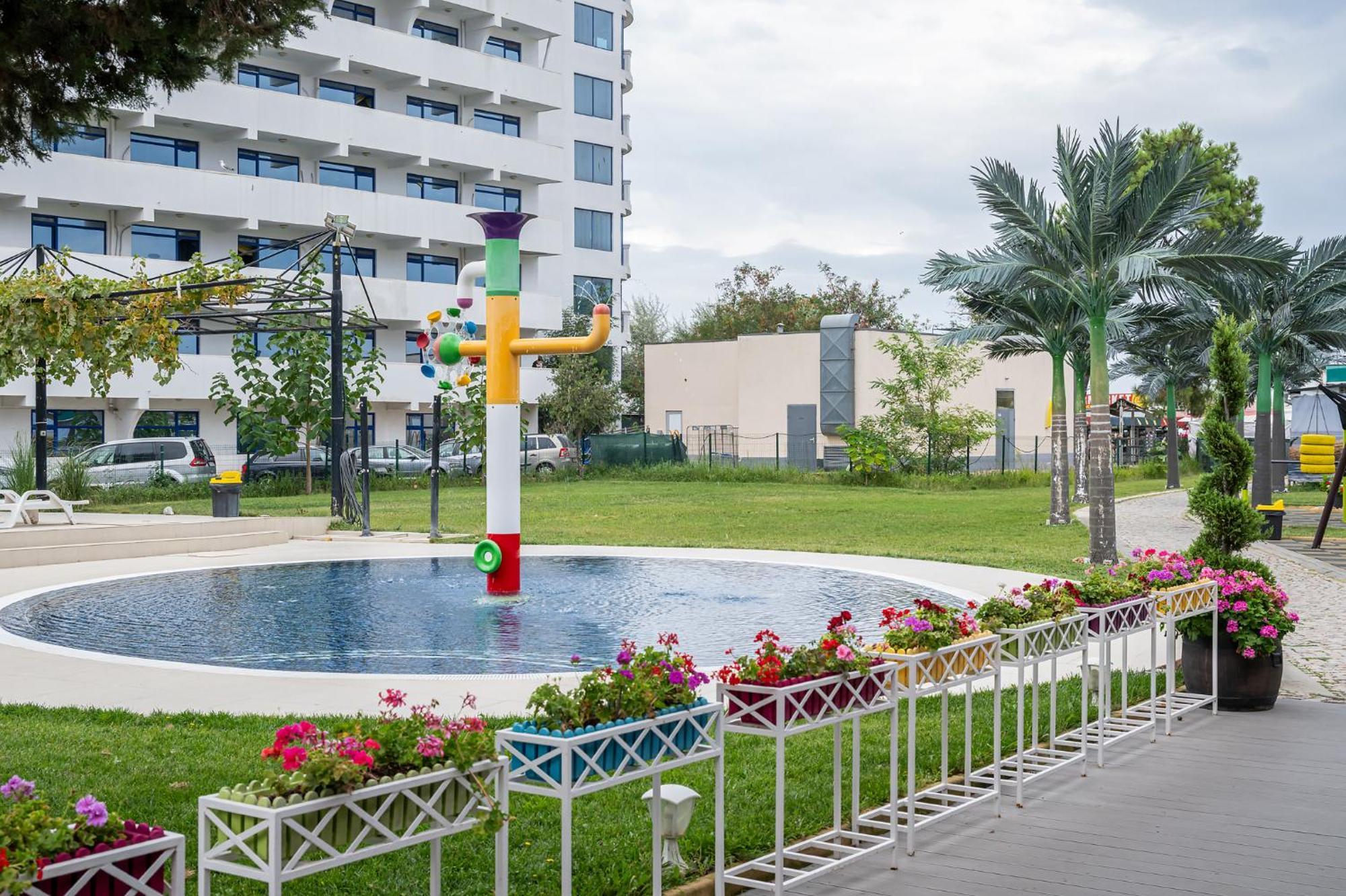 Flamingo Beach Hotel Slăntjev Brjag Exteriör bild